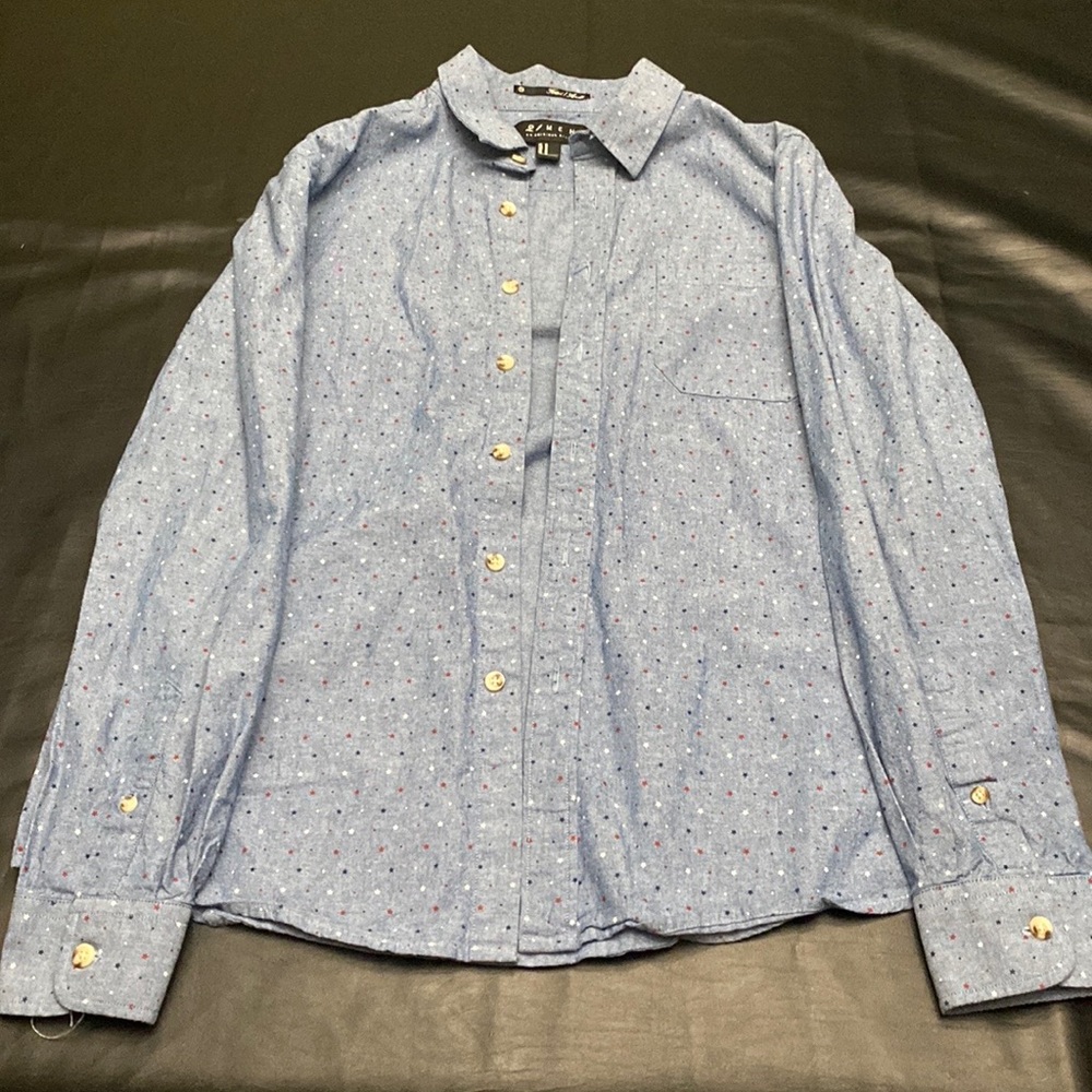21 Men: Mens medium blue button up with red, white, and blue stars